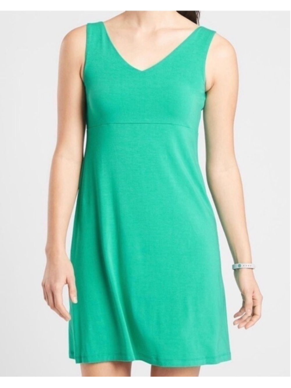 NWT Athleta Santorini V Neck Solid Dress Size Medium Tall UPF Packable Modal